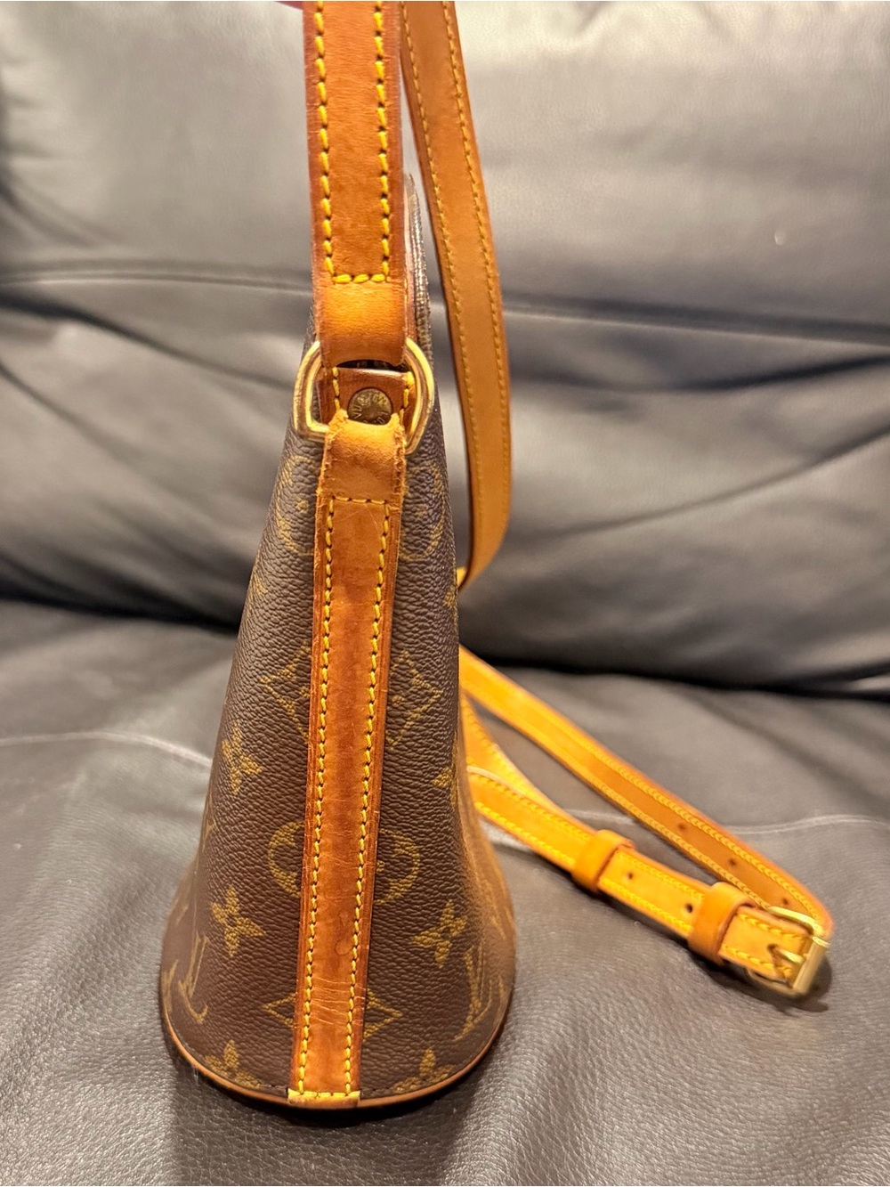 Authentic Louis Vuitton Monogram Drouot Crossbody Bag - Picture 10 of 13